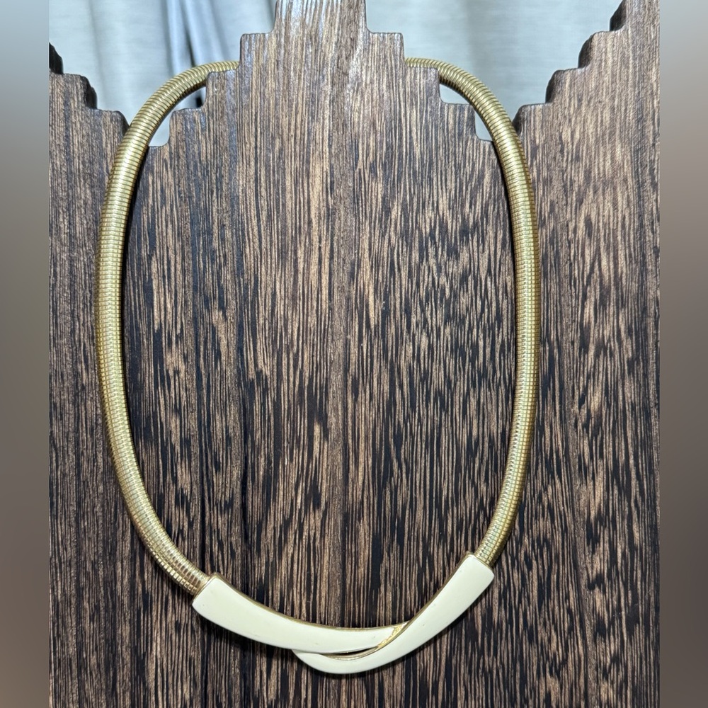 Vintage Trifari snake chain necklace